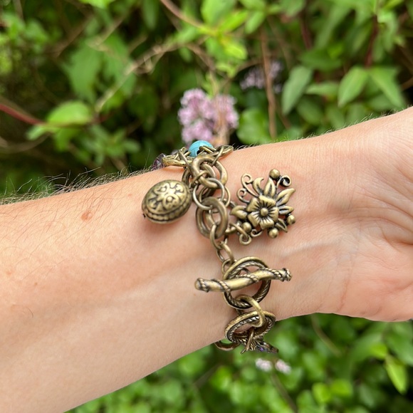 Vintage Charm Bracelet - Picture 3 of 7